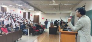 ਰਾਸ਼ਟਰੀ ਯੁਵਾ ਦਿਵਸ ਨੂੰ ਸਪਰਪਿਤ ਜਿਲ੍ਹਾ ਪੱਧਰੀ ਸੈਮੀਨਾਰ ਰਾਹੀਂ ਵਿਦਿਆਰਥੀਆਂ ਨੂੰ ਕੀਤਾ ਗਿਆ ਐੱਚ.ਆਈ.ਵੀ. ਏਡਜ ਸੰਬੰਧੀ ਜਾਗਰੂਕ