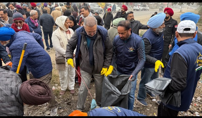 ਸਿਹਤ ਮੰਤਰੀ ਡਾ. ਬਲਬੀਰ ਸਿੰਘ ਵੱਲੋਂ ‘ਸਾਡਾ ਪਟਿਆਲਾ, ਅਸੀ ਸਵਾਰੀਏ’ ਤਹਿਤ ਸਾਰੇ 60 ਵਾਰਡਾਂ ‘ਚ ਸਫਾਈ ਮੁਹਿੰਮ ਦਾ ਐਲਾਨ