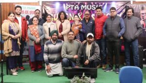 ਪੀ.ਟੀ.ਏ ਮਿਊਜਿਕ ਅਤੇ ਸੁਰੋਂ ਕਾ ਸੰਗਮ  ਨੇ ਕਰਵਾਇਆ ਰੰਗਾ – ਰੰਗ ਪ੍ਰੋਗਰਾਮ- ਪੰਮੀ ਬੇਦੀ 