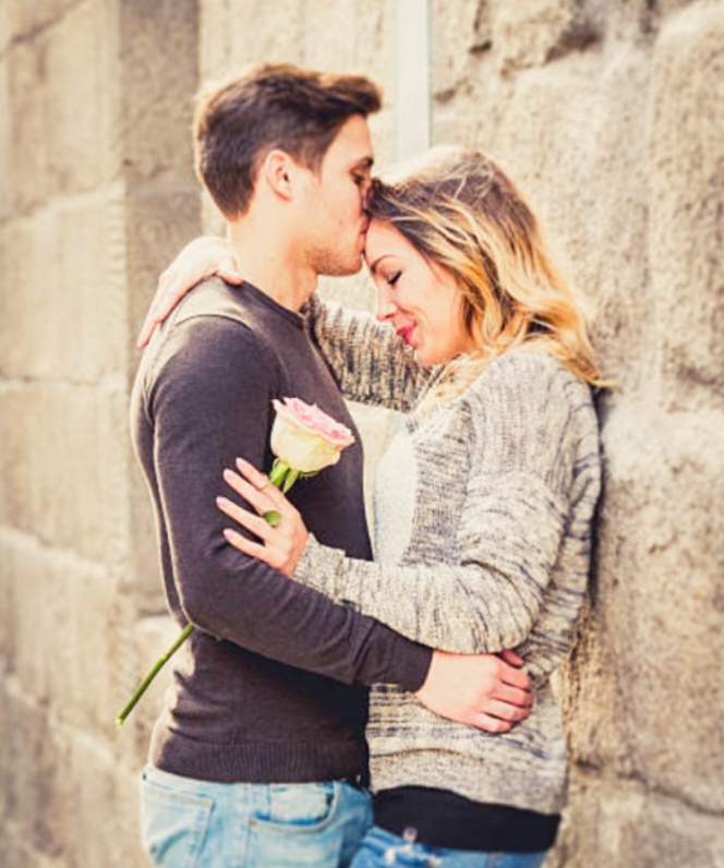 ਰੀਲ ਬਣਾਉਣ ਦੇ ਚੱਕਰ ਵਿੱਚ ਕੀਮਤੀ ਜਿੰਦਗੀਆਂ ਗਵਾ ਰਹੇ ਹਨ ਮੁੰਡੇ ਅਤੇ ਕੁੜੀਆਂ