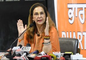 ਨਵਜੋਤ ਕੌਰ ਸਿੱਧੂ ਦੀ ਨਵੀਂ ਪਾਰਟੀ: ਕੀ ਪੰਜਾਬ ਦੀ ਰਾਜਨੀਤੀ ਨੂੰ ਕਰੇਗੀ ਪ੍ਰਭਾਵਿਤ….ਜਾਂ ਬਣੇਗੀ ਗੇਮ ਚੇਂਜਰ ਜਾਂ ਰਹੇਗੀ ਇੱਕ ਕੋਸ਼ਿਸ਼… ਪੇਸ਼ ਹੈ ਫੀਚਰ ਸਟੋਰੀ