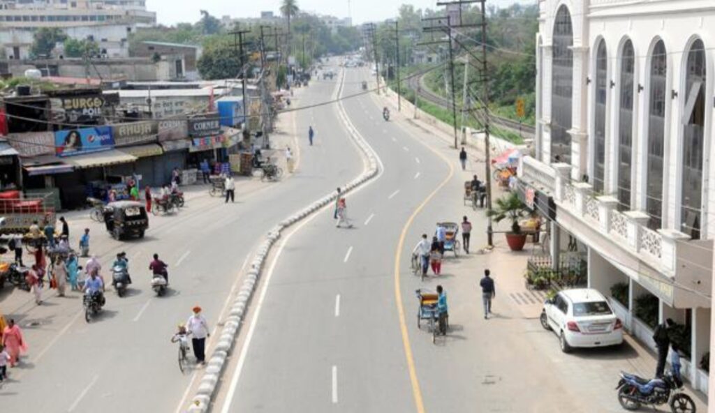 🌡️ ਪੰਜਾਬ ਵਿੱਚ ਗਰਮੀ ਅਤੇ ਤਪਸ਼ ਦਾ ਕਹਿਰ; ਪਟਿਆਲਾ ਲਈ ਯੈਲੋ ਅਲਰਟ ਜਾਰੀ