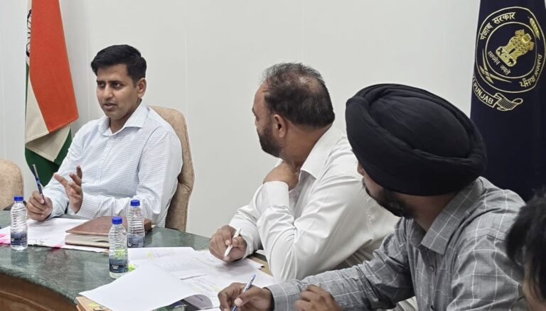 ਮੈਗਾ ਰੁਜ਼ਗਾਰ ਮੇਲਾ ਨੌਜਵਾਨਾਂ ਲਈ ਰੁਜ਼ਗਾਰ ਦਾ ਸੁਨਹਿਰੀ ਮੌਕਾ – ਡੀ. ਸੀ. ਡਾ. ਹਿਮਾਂਸ਼ੂ ਅਗਰਵਾਲ