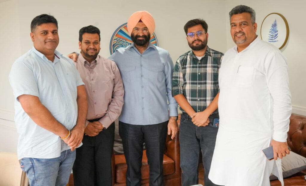 ਐਂਟੀ ਕਰਪਸ਼ਨ ਪੰਜਾਬ ਦੀ ਟੀਮ ਨੇ ਮੰਤਰੀ ਮਨਜਿੰਦਰ ਸਿੰਘ ਸਿਰਸਾ ਨਾਲ ਕੀਤੀ ਵਿਸ਼ੇਸ ਮੁਲਾਕਾਤ – ਹਰਸ਼ ਸਿੰਗਲਾ /एंटी करप्शन पंजाब की टीम ने मंत्री मनजिंदर सिंह सिरसा से की विशेष मुलाकात – हर्ष सिंगला